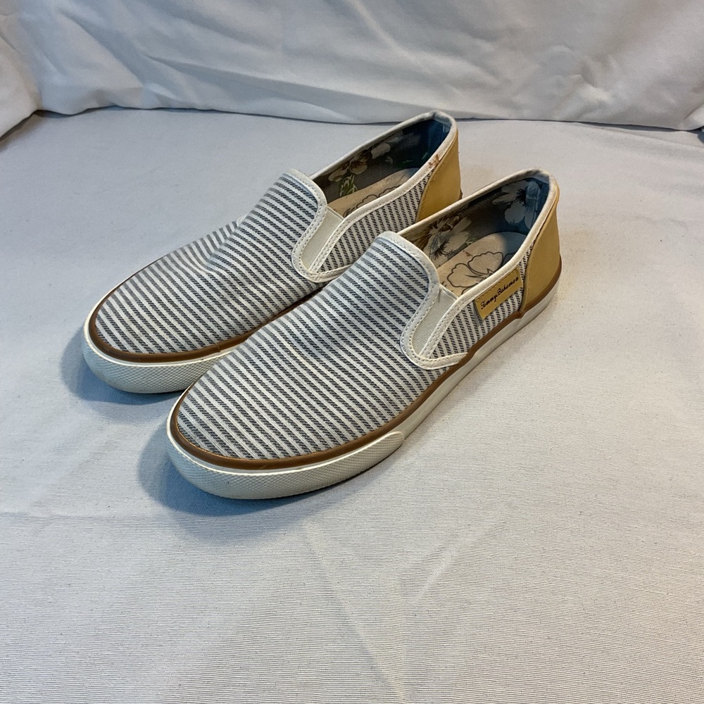 Tommy Bahama White & Navy Striped Boat Slip-On Shoes Size 8.5 Tan/Brown Accents